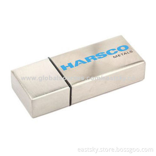 Promotional metal flash drive, bulk, cheap price with shiny, anti-scratch, anti-fingerprint pattern